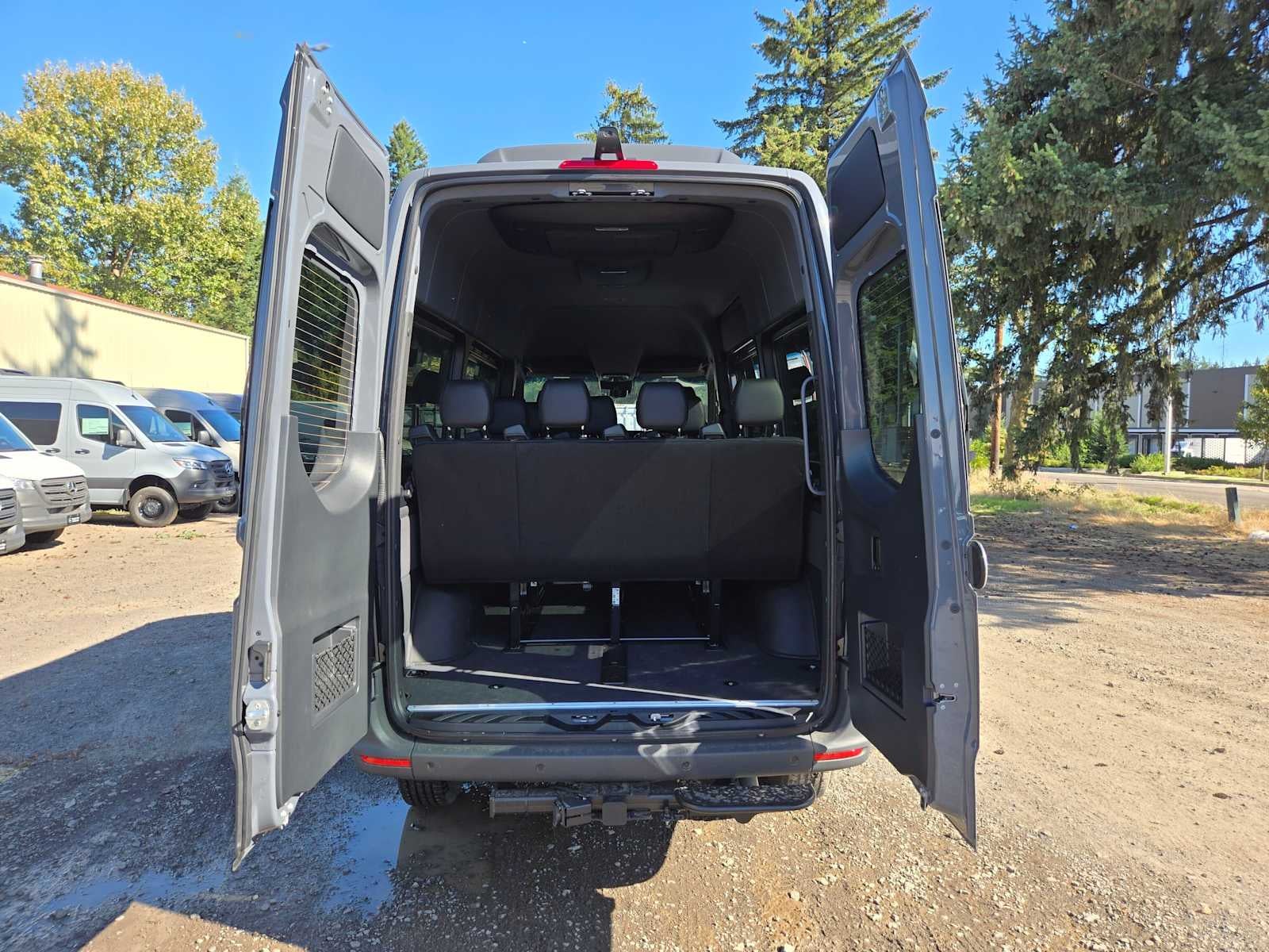 2026 Mercedes-Benz Sprinter Passenger 2500 Standard Roof I4 Diesel HO 144 AWD