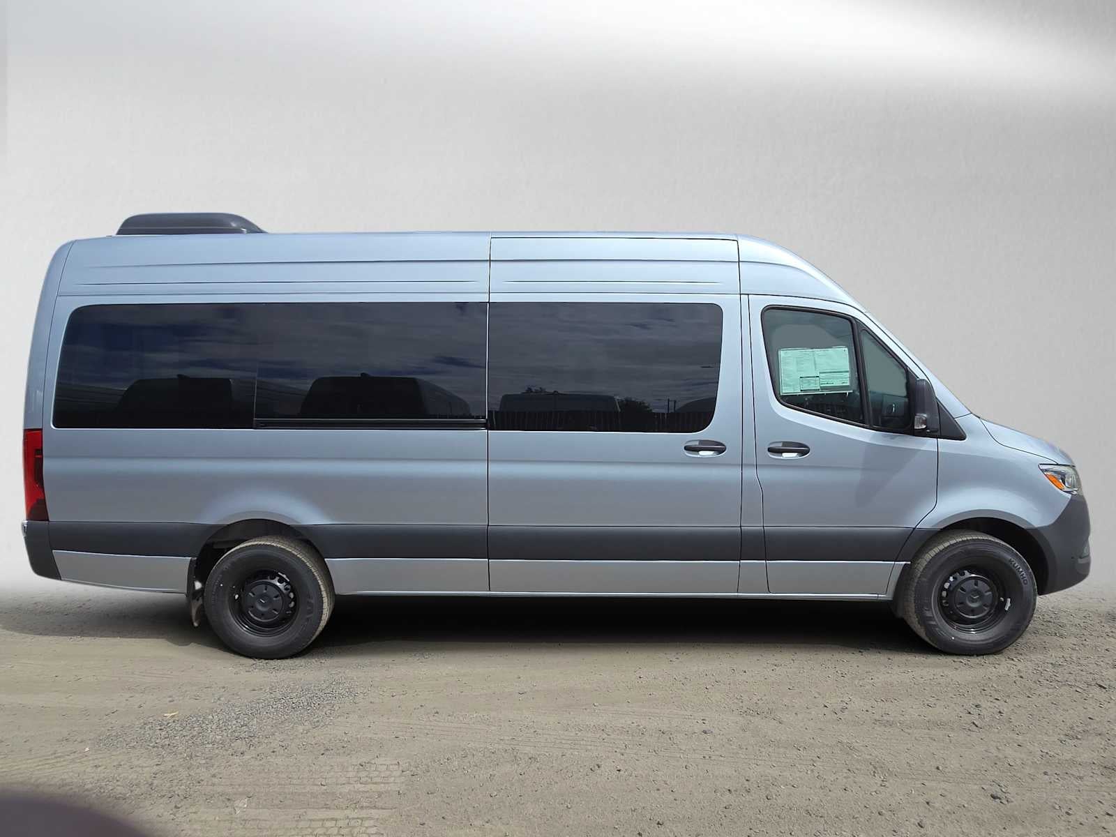 2026 Mercedes-Benz Sprinter Passenger Van 2500 High Roof I4 Diesel HO 170 RWD