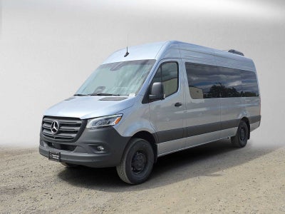 2026 Mercedes-Benz Sprinter Passenger Van 2500 High Roof I4 Diesel HO 170 RWD