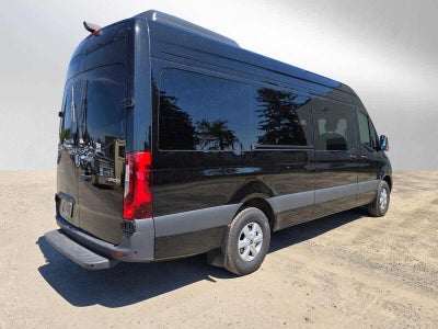 2026 Mercedes-Benz Sprinter Passenger Van 2500 High Roof I4 Diesel HO 170 RWD
