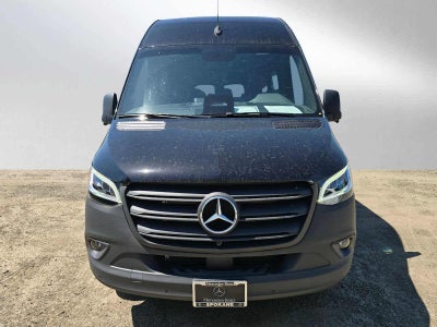 2026 Mercedes-Benz Sprinter Passenger Van 2500 High Roof I4 Diesel HO 170 RWD
