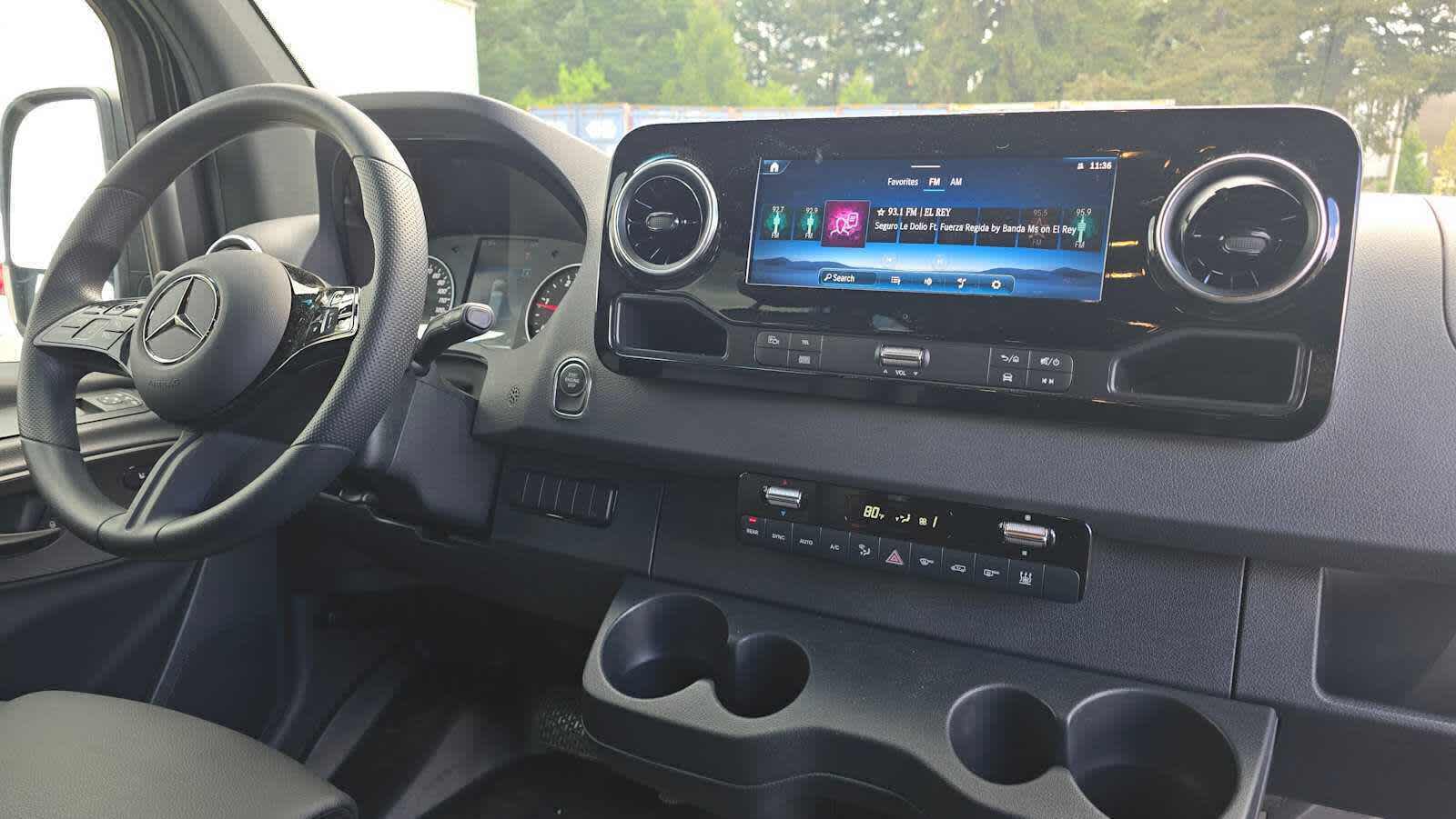 2025 Mercedes-Benz Sprinter Passenger Van 2500 High Roof I4 Diesel HO 170 RWD