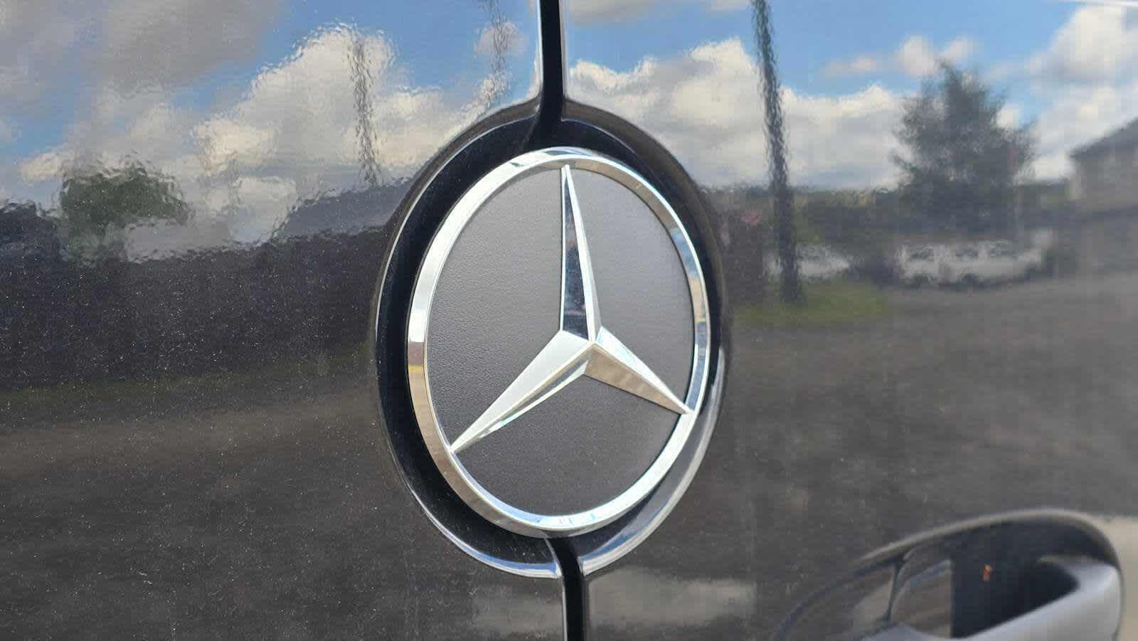 2025 Mercedes-Benz Sprinter Passenger Van 2500 High Roof I4 Diesel HO 170 RWD