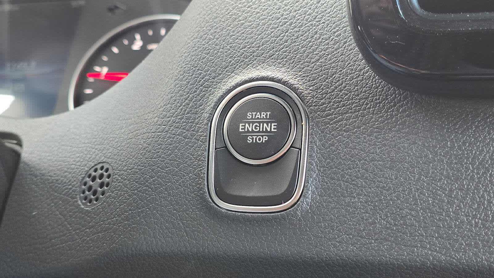 2025 Mercedes-Benz Sprinter Passenger Van 2500 High Roof I4 Diesel HO 170 RWD