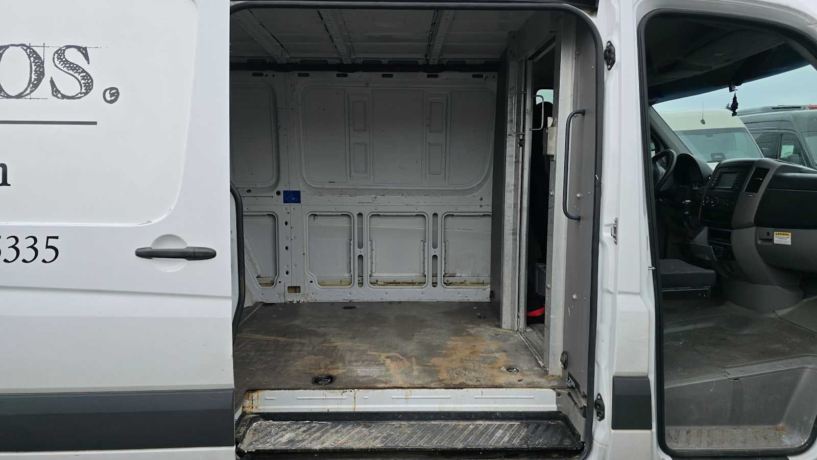 2018 Mercedes-Benz Sprinter Cargo Van 2500 Standard Roof V6 144" RWD