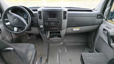 2018 Mercedes-Benz Sprinter Cargo Van 2500 Standard Roof V6 144" RWD