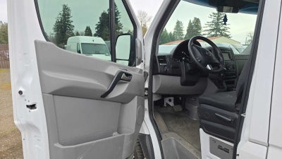 2018 Mercedes-Benz Sprinter Cargo Van 2500 Standard Roof V6 144" RWD