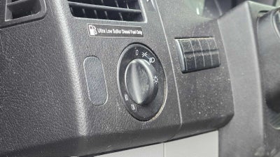 2018 Mercedes-Benz Sprinter Cargo Van 2500 Standard Roof V6 144" RWD