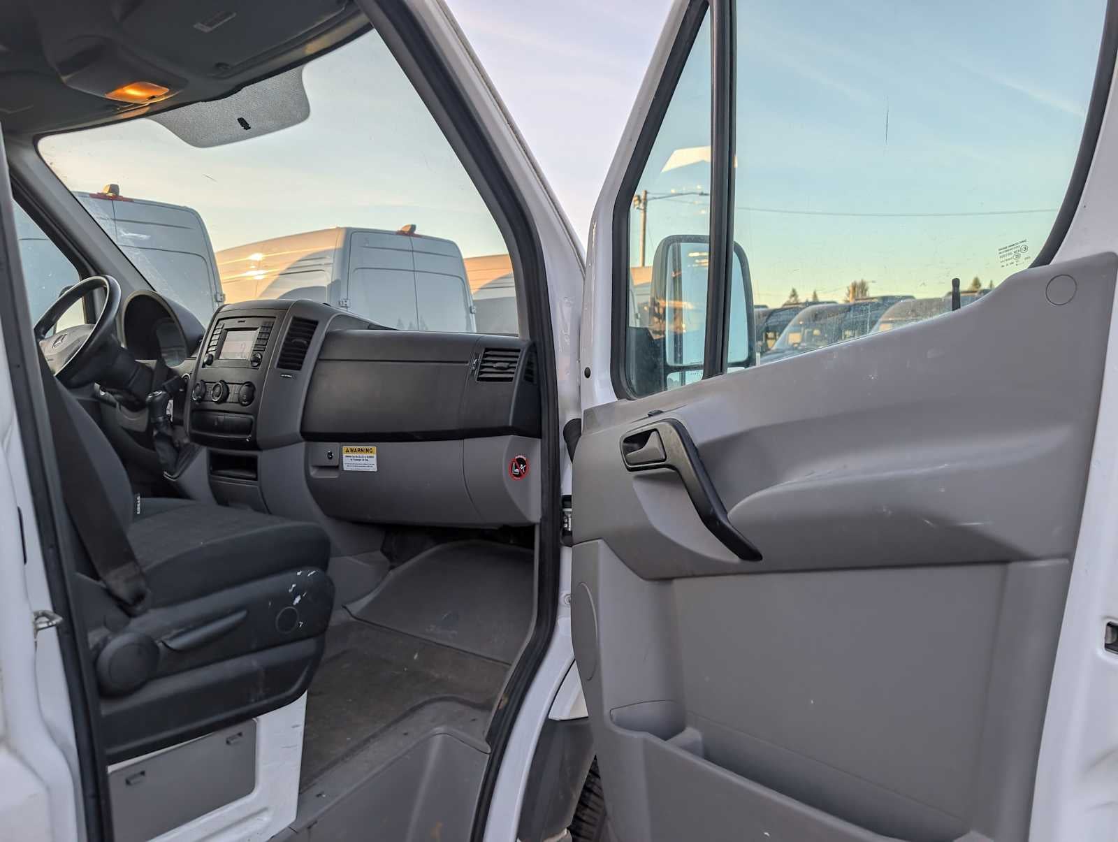 2018 Mercedes-Benz Sprinter Cargo Van Worker