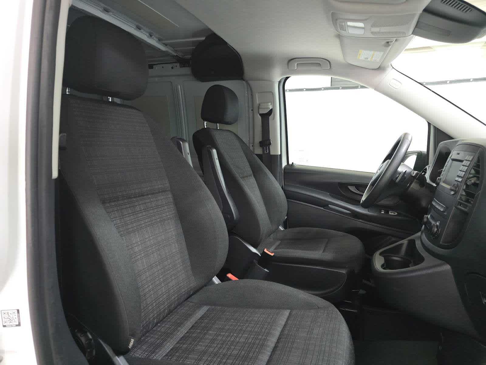 2020 Mercedes-Benz Metris Cargo Van Standard Roof 126 Wheelbase