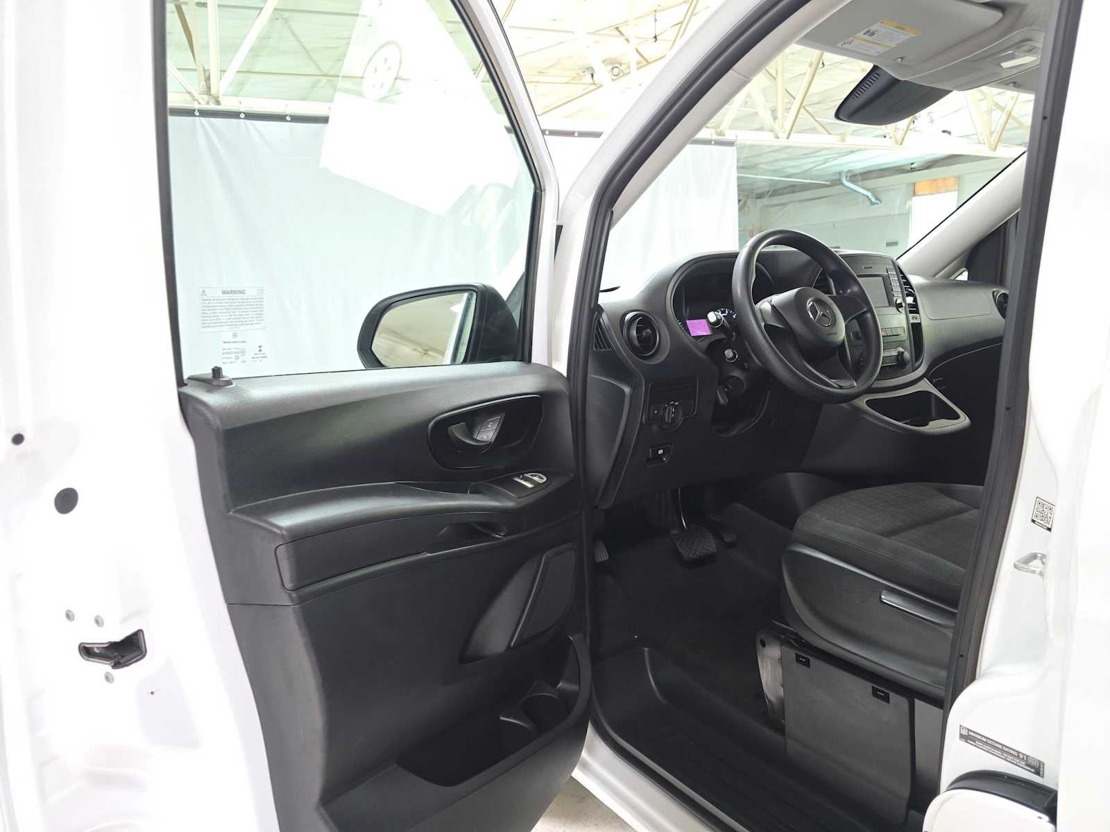 2020 Mercedes-Benz Metris Cargo Van Standard Roof 126 Wheelbase